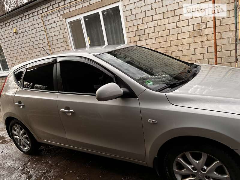 2009 hyundai i30