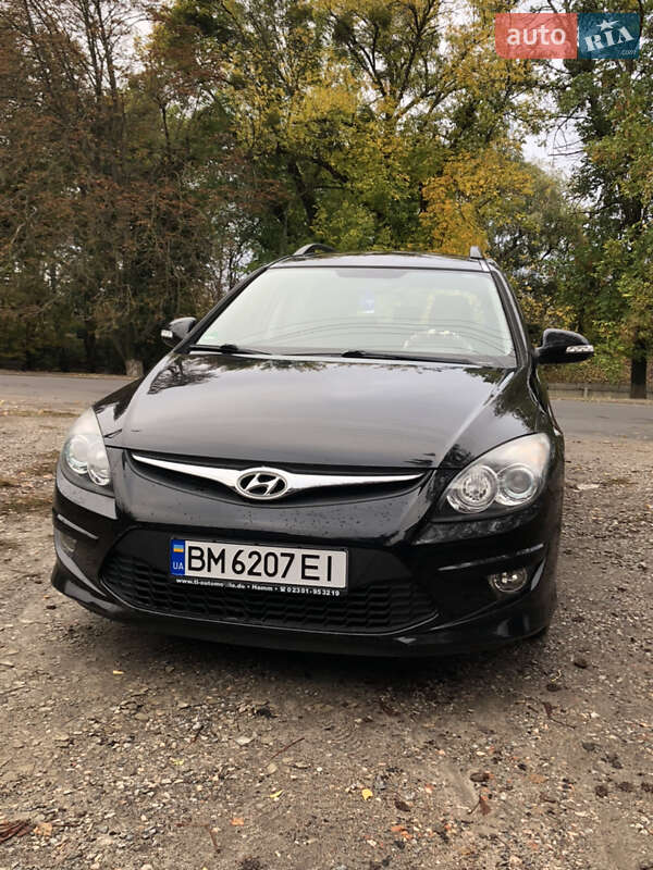 2011 hyundai i30