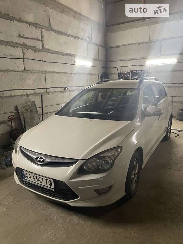 2012 hyundai i30
