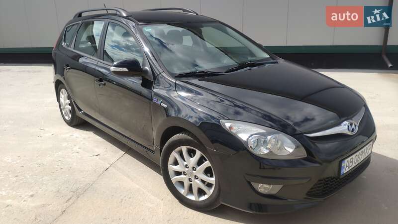 2012 hyundai i30