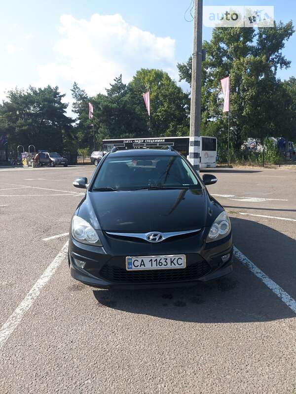 2010 hyundai i30