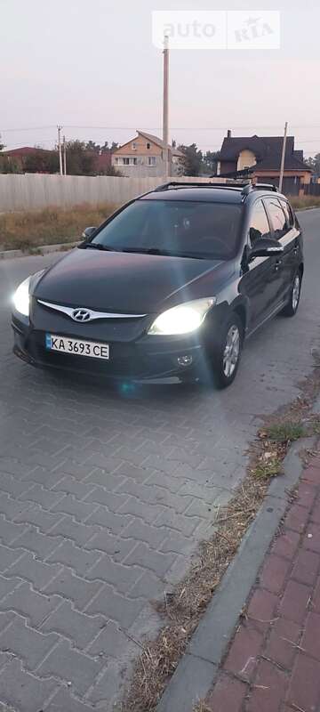 2011 hyundai i30