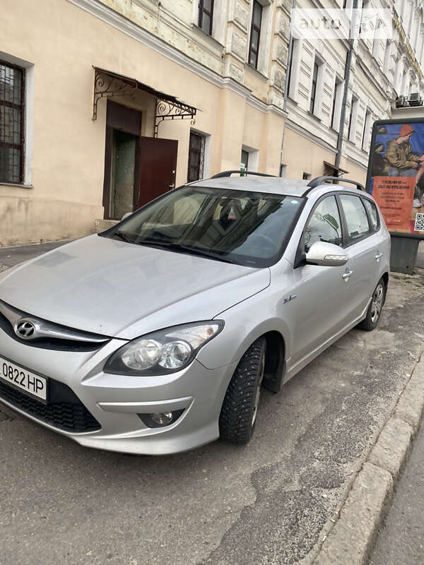 2013 hyundai i30