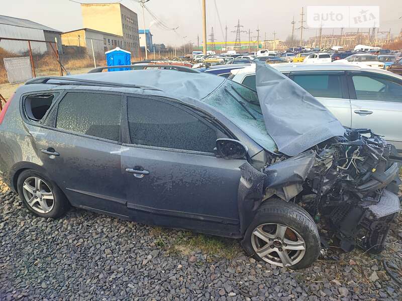 2010 hyundai i30