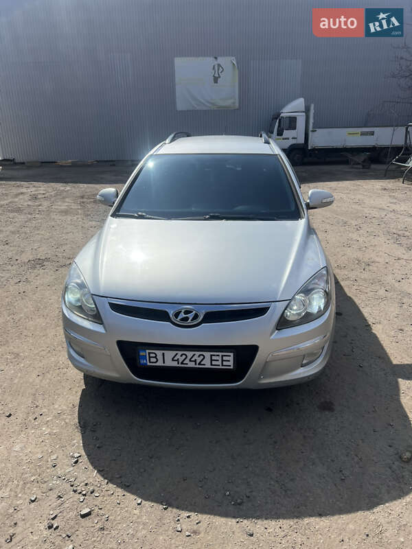 2010 hyundai i30