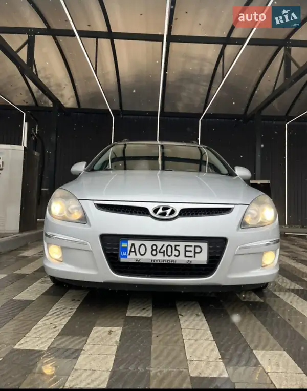 2010 hyundai i30