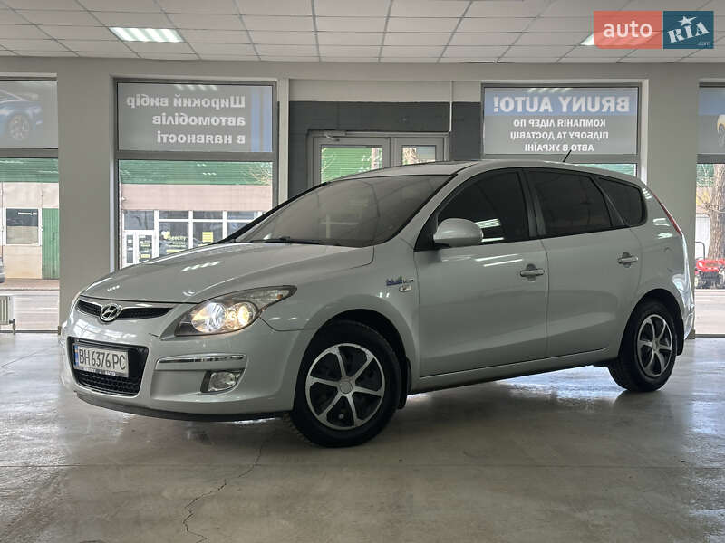 2010 hyundai i30