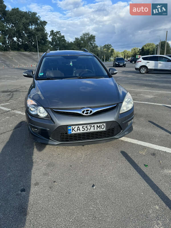 2010 hyundai i30