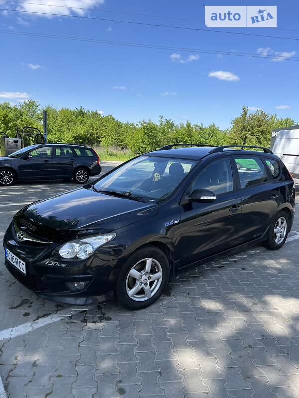 2010 hyundai i30