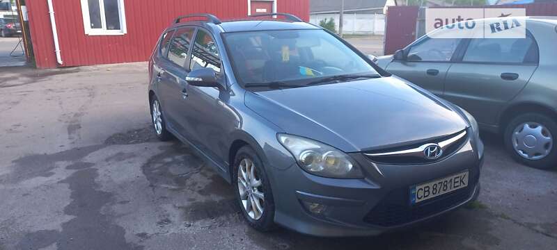 2010 hyundai i30