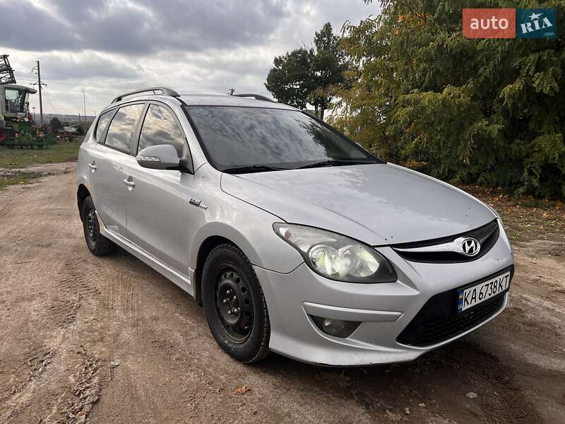 2010 hyundai i30