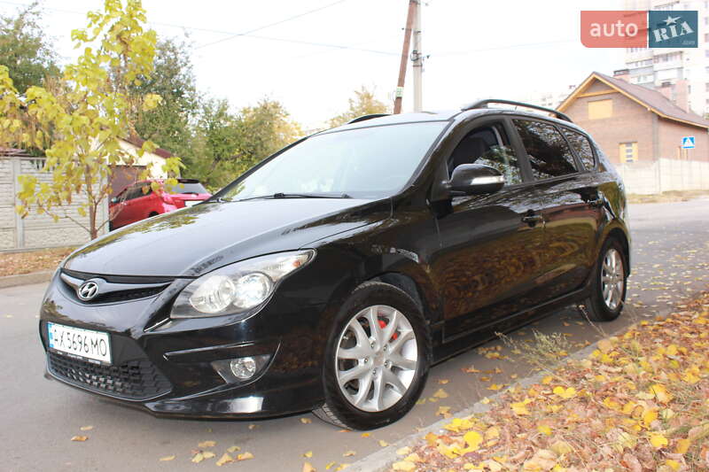 2011 hyundai i30