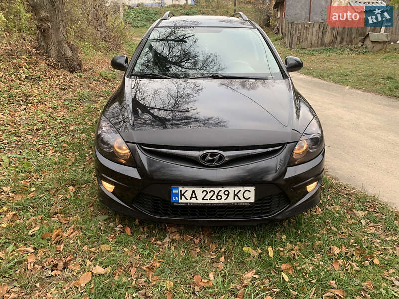 2011 hyundai i30