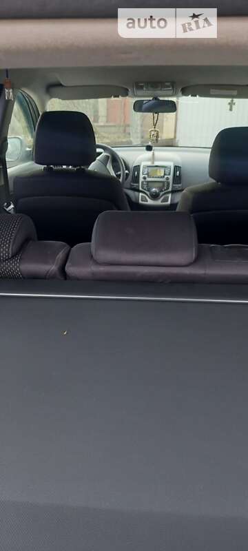 2011 hyundai i30