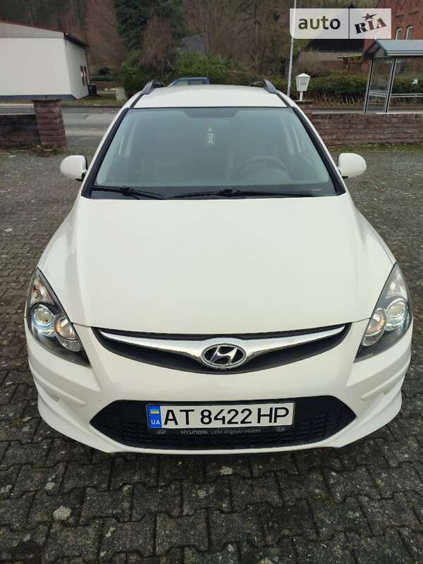 2011 hyundai i30