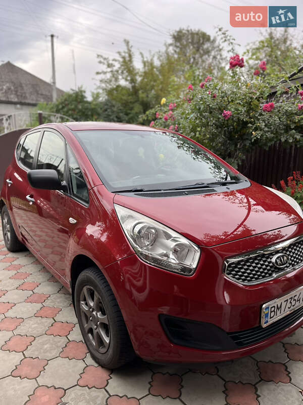 2010 kia venga