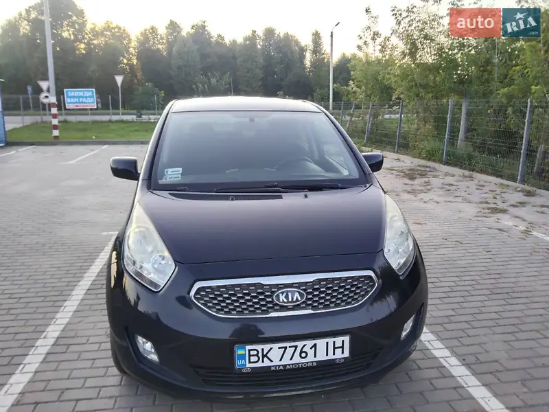2010 kia venga