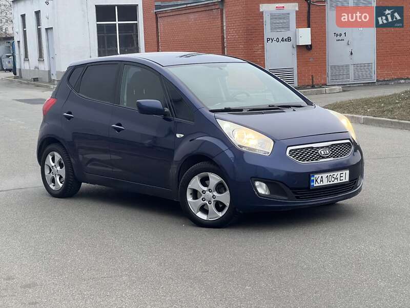 2010 kia venga