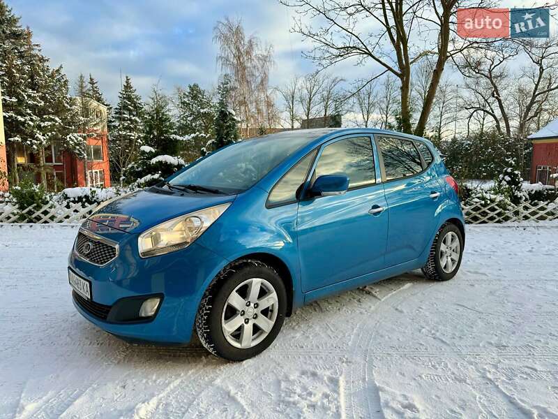2010 kia venga