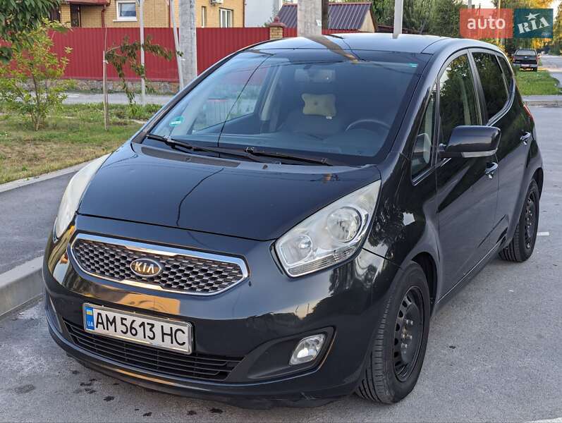 2010 kia venga