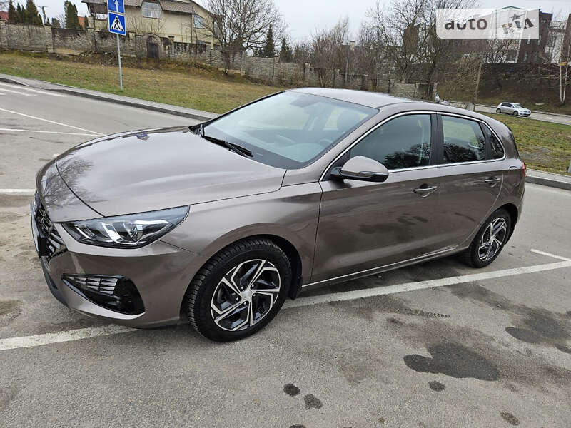 2021 hyundai i30
