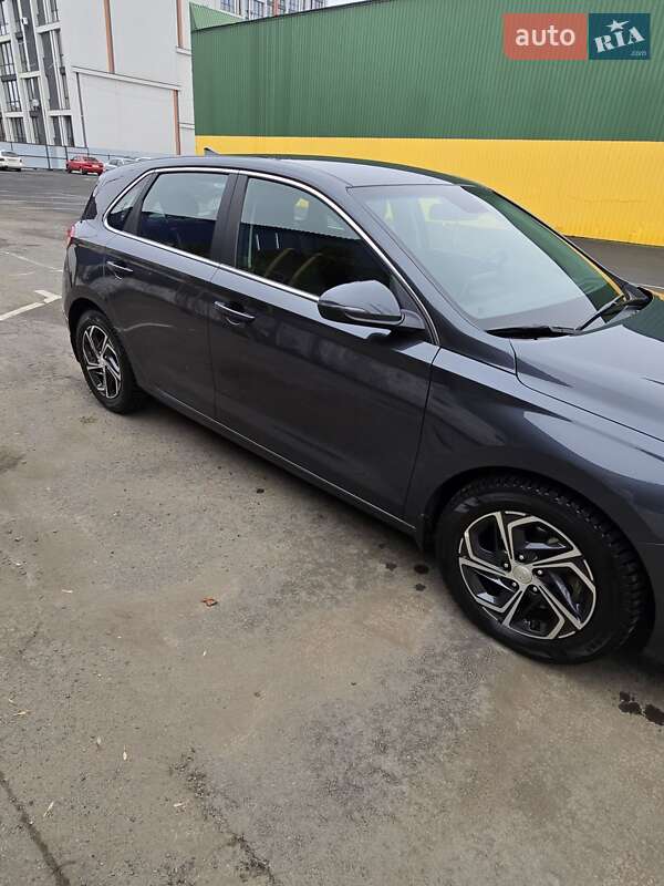 2021 hyundai i30