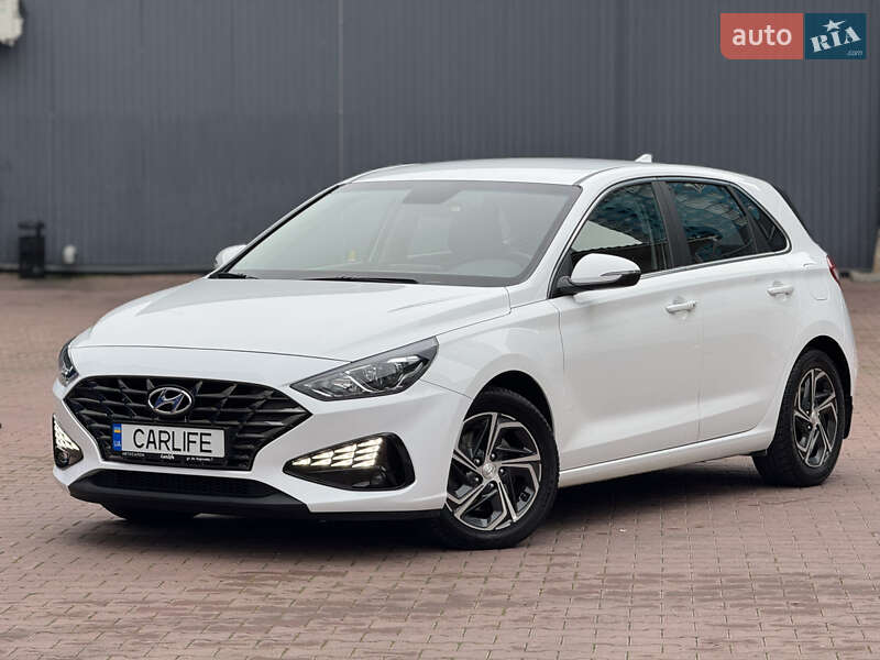 2022 hyundai i30