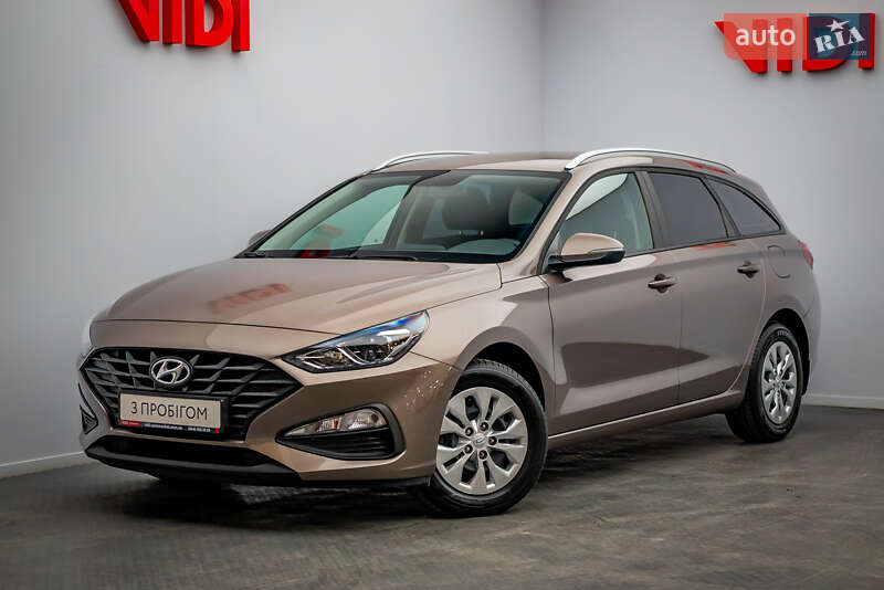 2022 hyundai i30