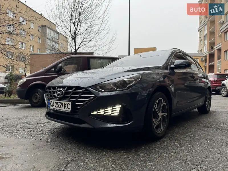 2022 hyundai i30