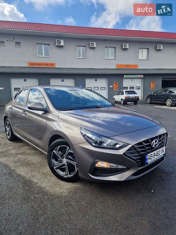 2021 hyundai i30