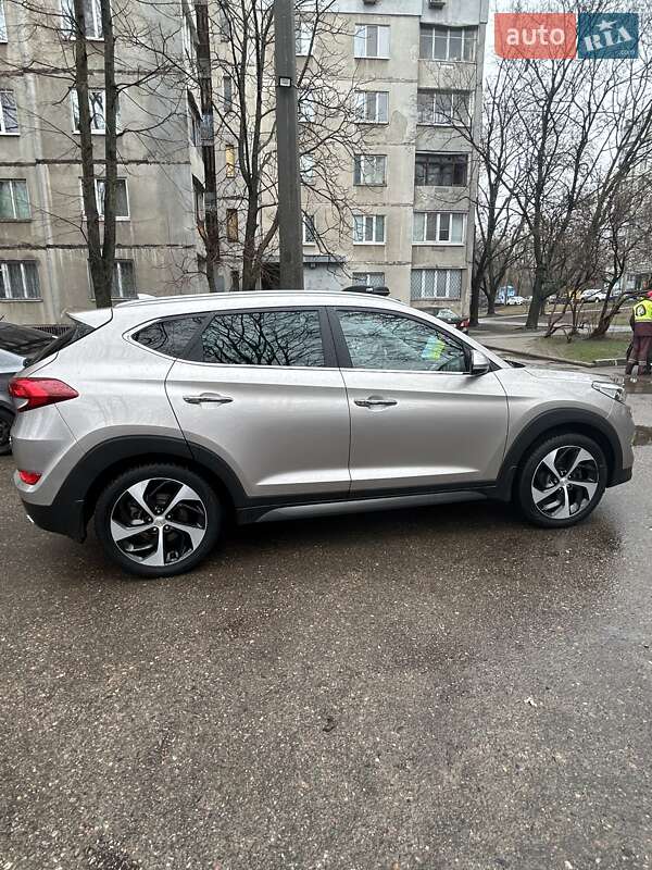 2016 hyundai tucson