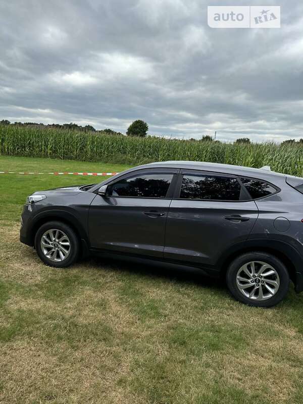 2016 hyundai tucson