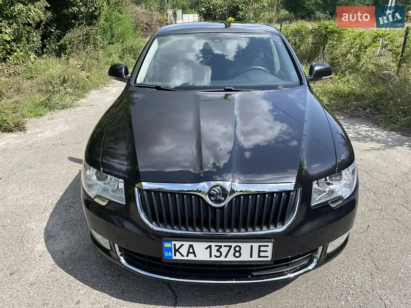 2010 skoda superb