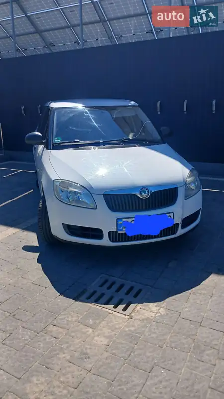 2009 skoda fabia