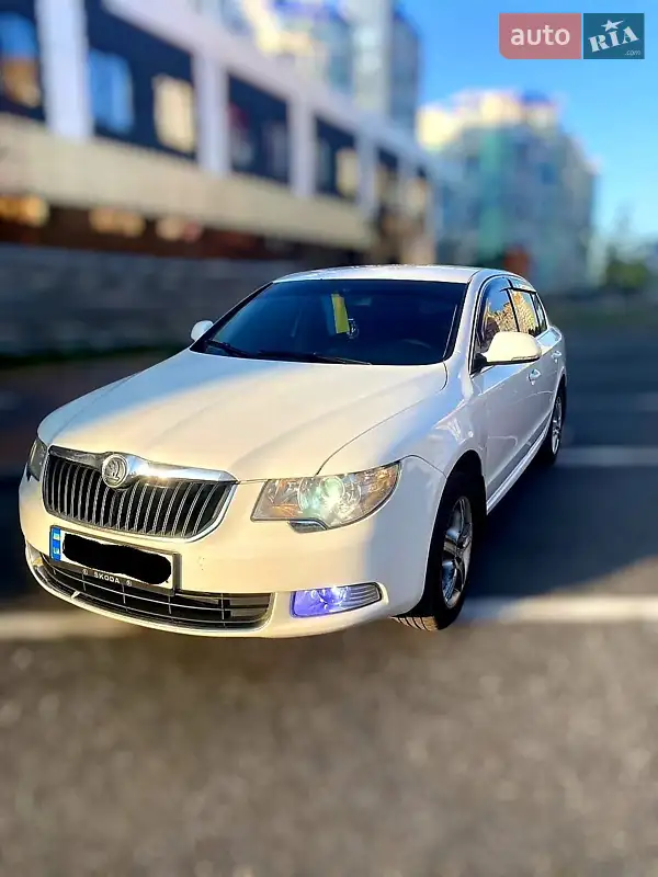2009 skoda superb