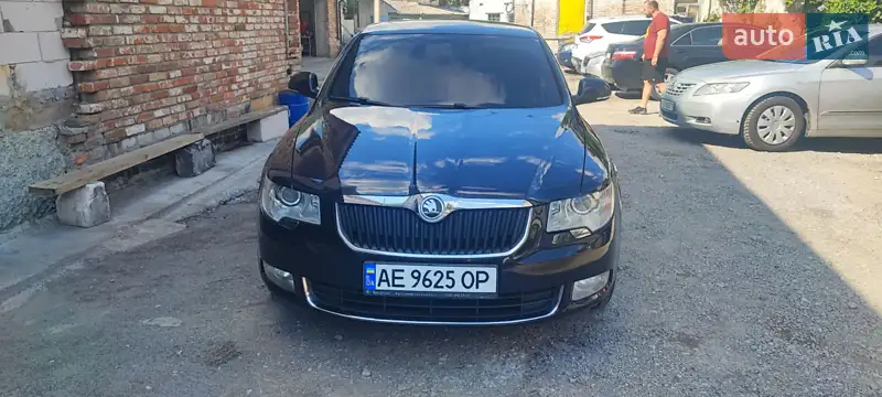 2012 skoda superb