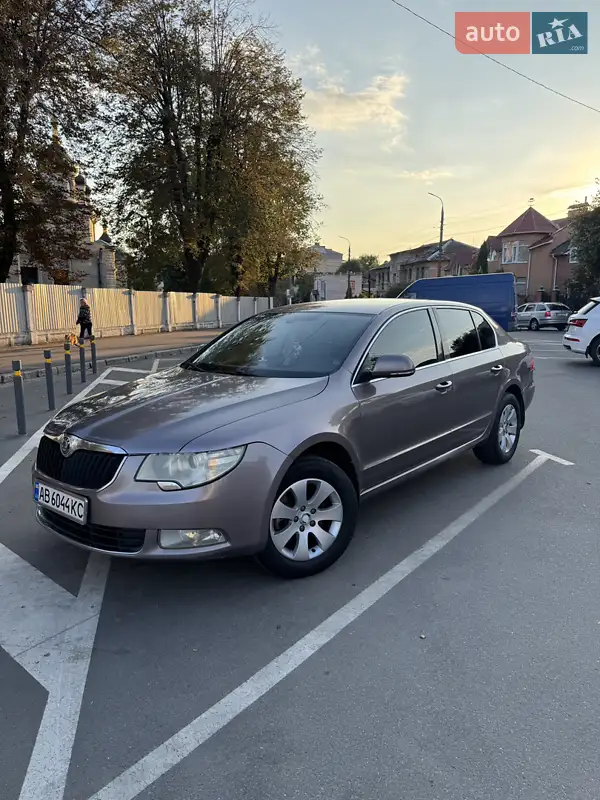 2012 skoda superb