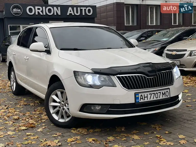 2013 skoda superb