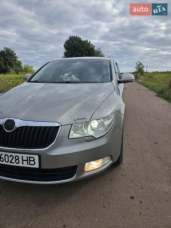 2008 skoda superb
