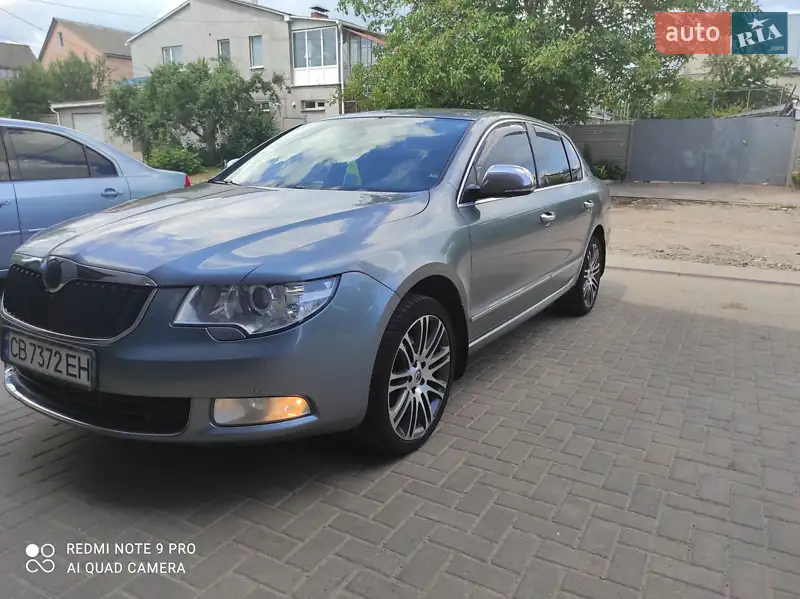 2010 skoda superb