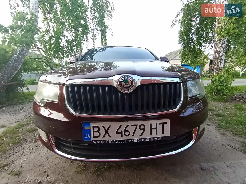 2012 skoda superb