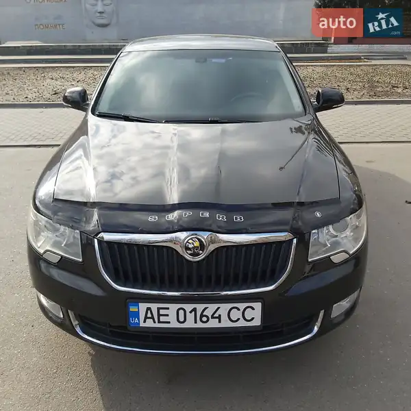 2012 skoda superb