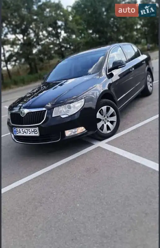 2010 skoda superb