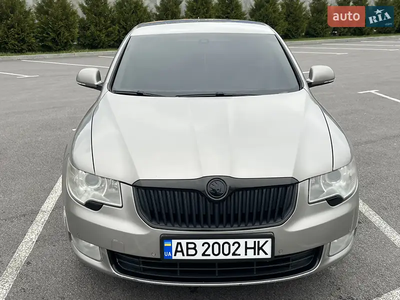 2011 skoda superb