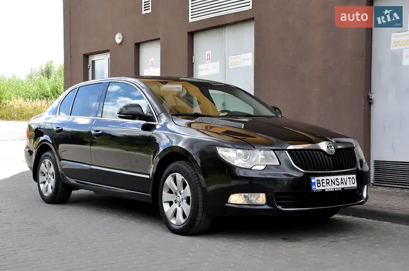 2011 skoda superb