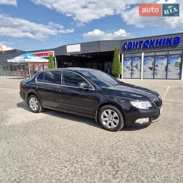 2011 skoda superb