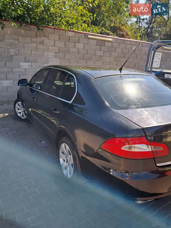 2008 skoda superb