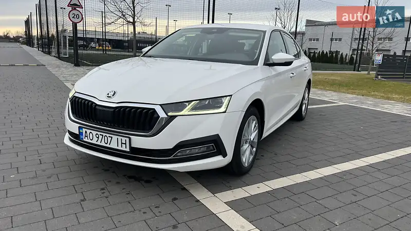 2020 skoda octavia