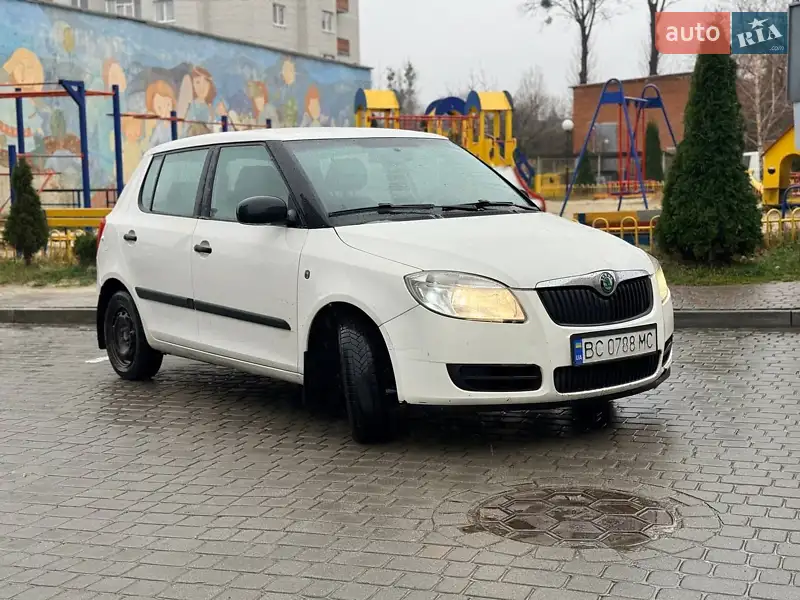 2009 skoda fabia