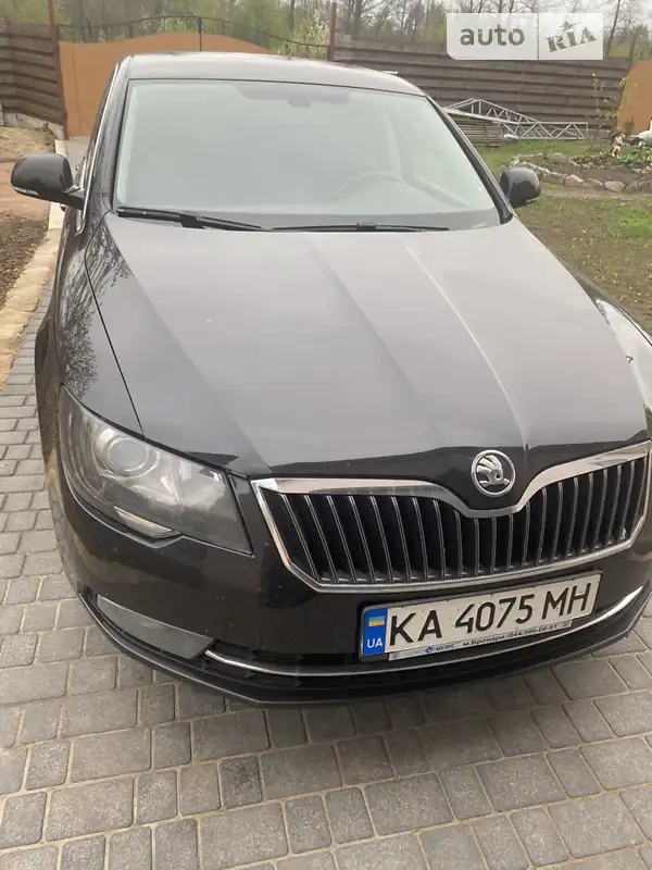 2014 skoda superb
